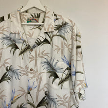 Charger l'image dans la galerie, authentique-chemise-hawaienne-vintage-homme-made-in-hawaii-paradise-found