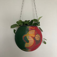 Charger l'image dans la galerie, ballon-de-basket-recycle-en-pot-de-fleurs-decoration-basketball-sonics-nba