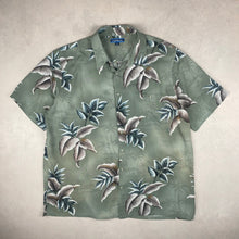 Charger l'image dans la galerie, chemise-a-fleurs-vintage-homme-verte