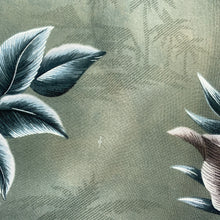 Charger l'image dans la galerie, chemise-a-fleurs-vintage-homme-verte