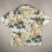 Charger l'image dans la galerie, chemise-aloha-made-in-hawaii-kys-motifs-fleurs-et-planches-de-surf