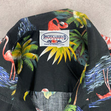Charger l'image dans la galerie, chemise-aloha-made-in-hawaii-pacific-legend-noire-perroquet
