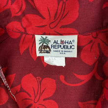 Charger l'image dans la galerie, chemise-aloha-made-in-hawaii-usa-rouge