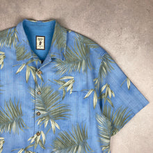 Charger l'image dans la galerie, chemise-hawaienne-a-fleurs-en-soie-homme