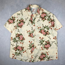 Charger l'image dans la galerie, chemise-hawaienne-a-fleurs-homme-beige