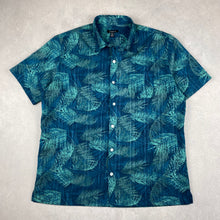 Charger l'image dans la galerie, chemise-hawaienne-a-fleurs-homme-bleue
