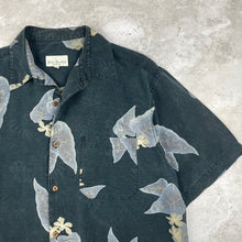 Charger l'image dans la galerie, chemise-hawaienne-a-fleurs-homme-en-soie