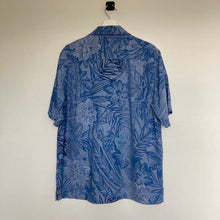 Charger l'image dans la galerie, chemise-hawaienne-a-fleurs-homme-tommy-bahama-soie-bleue