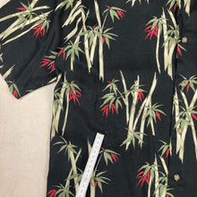 Charger l'image dans la galerie, chemise-hawaienne-a-fleurs-noire-vintage-homme