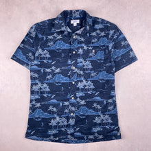 Charger l'image dans la galerie, chemise-hawaienne-a-fleurs-palmiers-bleue-foncee