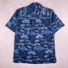 Charger l'image dans la galerie, chemise-hawaienne-a-fleurs-palmiers-bleue-foncee