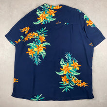 Charger l'image dans la galerie, chemise-hawaienne-bleue-a-fleurs-grande-taille-homme