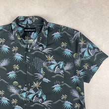 Charger l'image dans la galerie, chemise-hawaienne-grise-a-fleurs-homme
