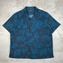 Charger l'image dans la galerie, chemise-hawaienne-homme-a-fleurs-bleue