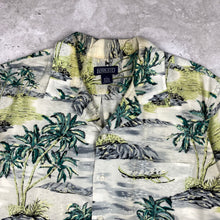 Charger l'image dans la galerie, chemise-hawaienne-homme-a-fleurs-multicolore