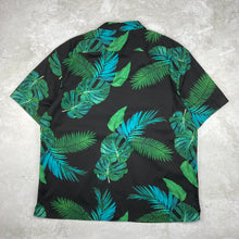 Charger l'image dans la galerie, chemise-hawaienne-homme-a-fleurs-old-navy