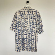 Charger l'image dans la galerie, chemise-hawaienne-homme-a-motifs-beige-vintage