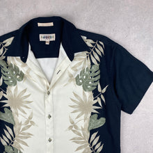 Charger l'image dans la galerie, chemise-hawaienne-homme-vintage-a-fleurs-noire