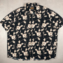 Charger l'image dans la galerie, chemise-hawaienne-noire-a-fleurs-grande-taille-homme