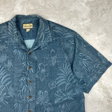Charger l'image dans la galerie, chemise-hawaienne-vintage-a-fleurs-homme-en-soie