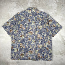 Charger l'image dans la galerie, chemise-hawaienne-vintage-a-fleurs-homme-pierre-cardin