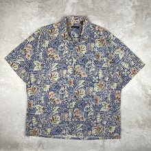 Charger l'image dans la galerie, chemise-hawaienne-vintage-a-fleurs-homme-pierre-cardin