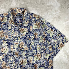 Charger l'image dans la galerie, chemise-hawaienne-vintage-a-fleurs-homme-pierre-cardin