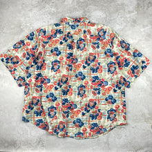 Charger l'image dans la galerie, chemise-hawaienne-vintage-homme-a-fleurs