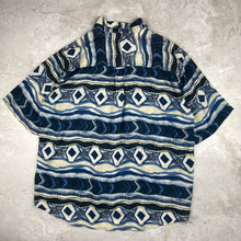 Charger l'image dans la galerie, chemise-hawaienne-vintage-homme-a-motifs