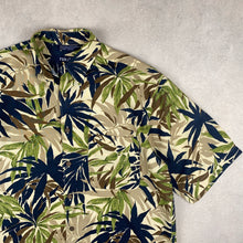 Charger l'image dans la galerie, chemisette-a-fleurs-nautica-vintage-made-in-usa