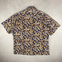 Charger l'image dans la galerie, chemisette-a-fleurs-vintage-pierre-cardin