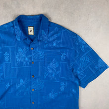 Charger l'image dans la galerie, chemisette-tommy-bahama-en-soie-bleue