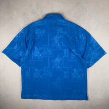 Charger l'image dans la galerie, chemisette-tommy-bahama-en-soie-bleue