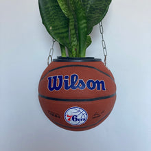 Charger l'image dans la galerie, deco-chambre-basket-nba-ballon-de-basketball-planter-pot-de-fleurs-wilson-76ers