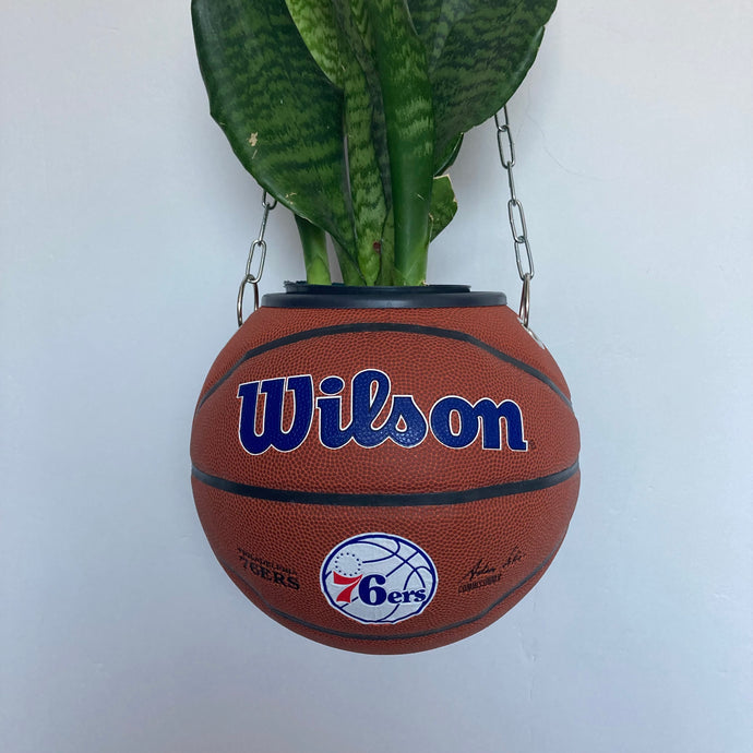 deco-chambre-basket-nba-ballon-de-basketball-planter-pot-de-fleurs-wilson-76ers