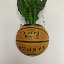 Charger l'image dans la galerie, deco-chambre-basket-nba-ballon-de-basketball-planter-tarmak-pot-de-fleurs-plante