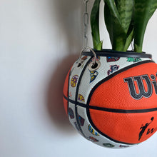 Charger l'image dans la galerie, deco-chambre-basket-nba-ballon-de-basketball-planter-wilson-pot-de-fleurs-plante