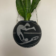 Charger l'image dans la galerie, decoration-basket-nba-shaquille-oneal-ballon-de-basketball-planter-deco-pot-de-fleurs