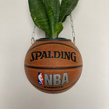 Charger l'image dans la galerie, decoration-basket-nba-spalding-ballon-de-basketball-planter-deco-pot-de-fleurs