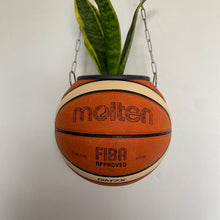 Charger l'image dans la galerie, decoration-basketball-deco-nba-plante-ballon-basket-pot-de-fleurs-molten