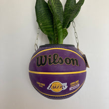 Charger l'image dans la galerie, decoration-basketball-planter-ballon-de-basket-los-angeles-lakers-pot-de-fleurs