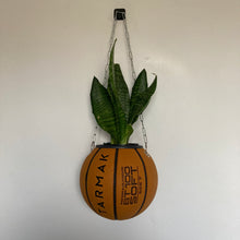 Charger l'image dans la galerie, decoration-de-basket-deco-nba-basketball-planter-ballon-de-basket-pot-de-fleurs-tarmak