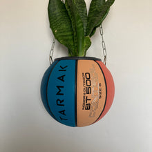 Charger l'image dans la galerie, decoration-de-basket-deco-nba-basketball-planter-ballon-de-basket-tarmak-multicolore-pot-de-fleurs
