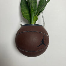 Charger l'image dans la galerie, decoration-nike-jordan-basket-ballon-de-basketball-planter-deco-pot-de-fleurs