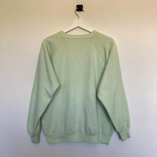 Charger l'image dans la galerie, pull-vintage-homme-vert-imprime-oversize