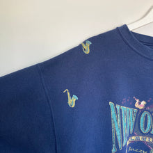 Charger l'image dans la galerie, sweat-vintage-bleu-homme-90s-imprime-new-orleans-made-in-usa