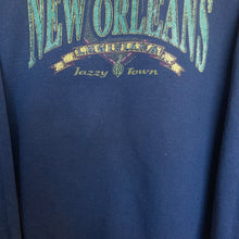 Charger l'image dans la galerie, sweat-vintage-bleu-homme-90s-imprime-new-orleans-made-in-usa