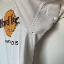 Charger l'image dans la galerie, t-shirt-homme-vintage-blanc-hard-rock-cafe-surfers-paradise