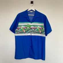 Charger l'image dans la galerie, chemise-aloha-vintage-homme-bleue
