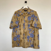 Charger l'image dans la galerie, chemise-hawaienne-a-fleurs-homme-vintage